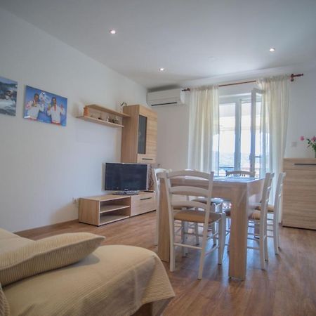 Apartman Marenic ツレス エクステリア 写真