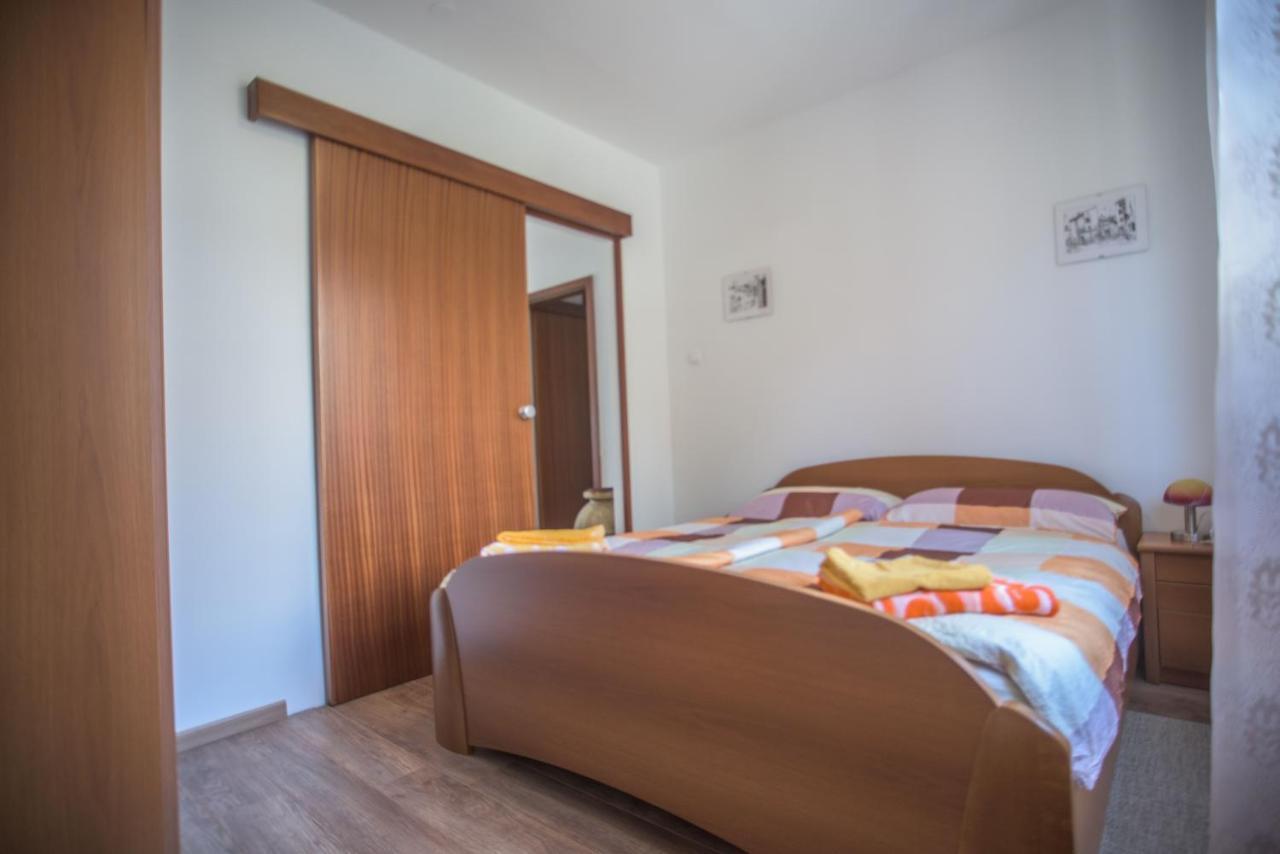 Apartman Marenic ツレス エクステリア 写真